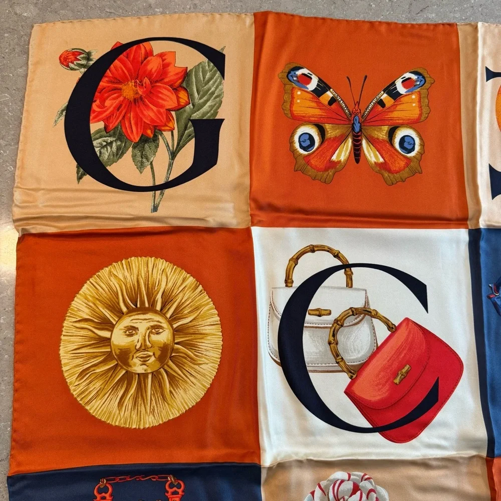 Authentic RARE GUCCI Silk SCARF Grid - Logo Floral Equestrian Handbags Shoes